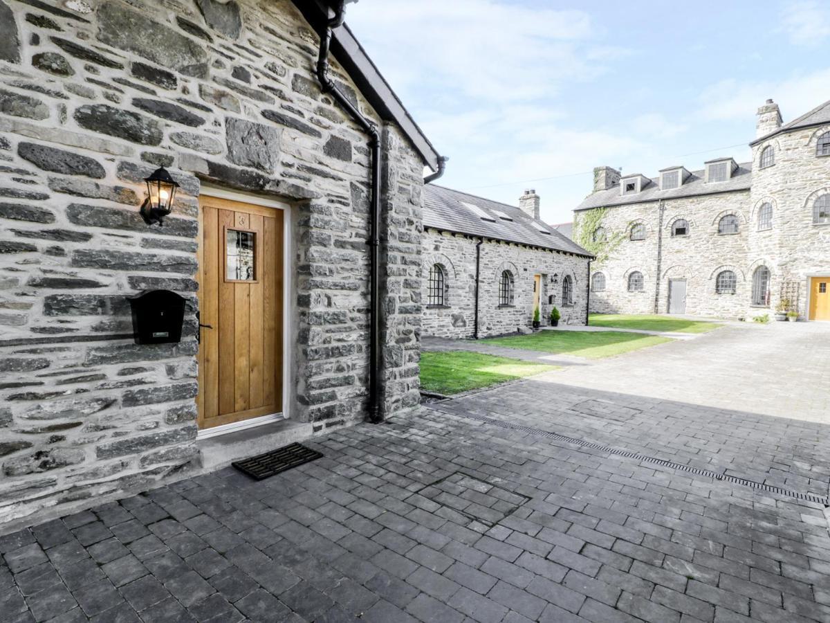 3 Bythynnod Yr Aran Bala Extérieur photo